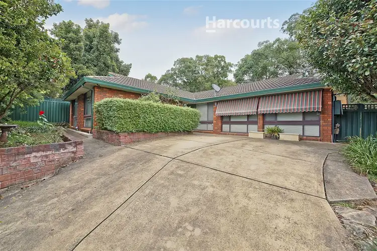 6 Peat Close, Eagle Vale NSW 2558