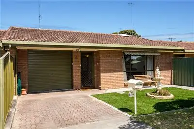 2/19 Bond Avenue, Victor Harbor SA 5211