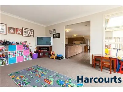 Seventh view of Homely house listing, 2 Cunningham Court, Warragul VIC 3820
