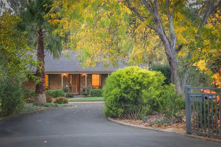 13 Victoria Street, Hahndorf SA 5245