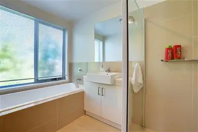 Fifth view of Homely villa listing, 2/16 Skala Road, Tranmere TAS 7018