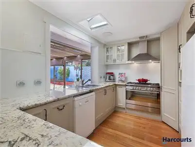 Fifth view of Homely house listing, 5 Renoir Court, Wheelers Hill VIC 3150