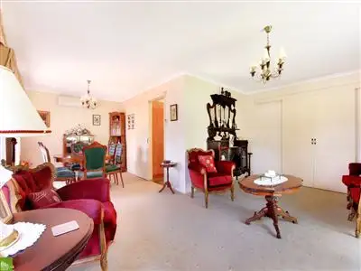 Fifth view of Homely house listing, 10 Parkdale Avenue, Horsley NSW 2530