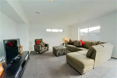 Fifth view of Homely house listing, 18 Sutcliffe Street, Alfredton VIC