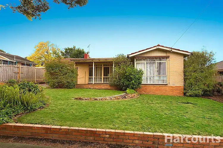 Second view of Homely house listing, 2 Wallabah Street, Mount Waverley VIC 3149