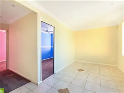 Sixth view of Homely house listing, 4 Glenora Place, Koonawarra NSW