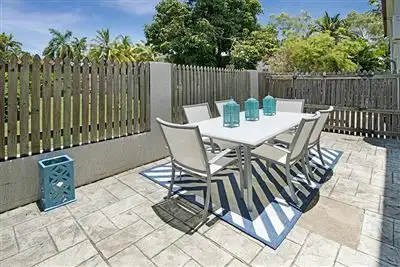 Main view of Homely townhouse listing, 3/37 Lindsay Street, Rosslea QLD 4812