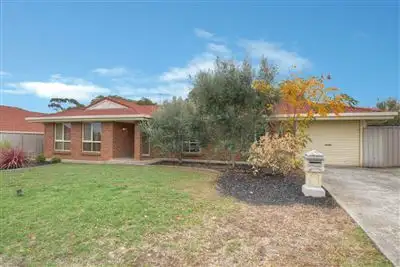 Second view of Homely house listing, 4 Galton Court, Morphett Vale SA 5162
