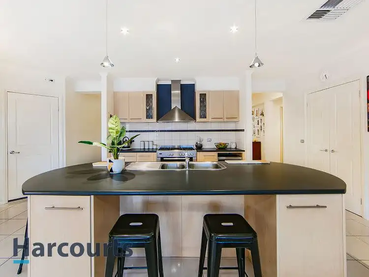 Seventh view of Homely house listing, 10 York Close, Taylors Hill VIC 3037