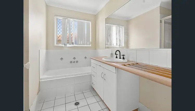 Third view of Homely house listing, 37 Diamond Place, Runcorn QLD 4113