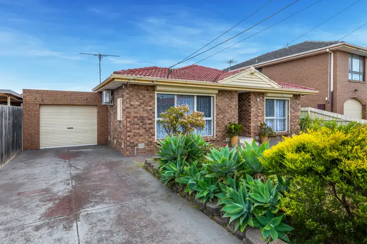 27 Corunna Avenue, St Albans VIC 3021
