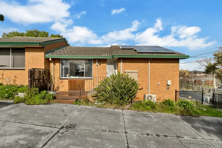 Main view of Homely unit listing, 1/10 Stapley Crescent, Chadstone VIC 3148
