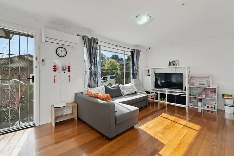 Second view of Homely unit listing, 1/10 Stapley Crescent, Chadstone VIC 3148