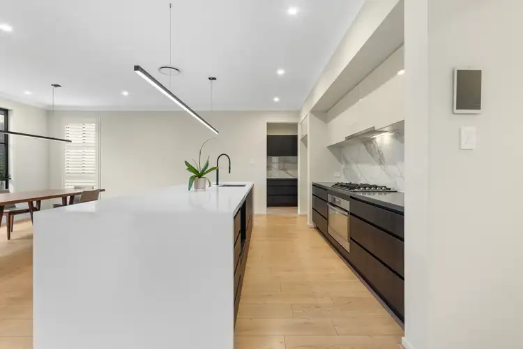 Sixth view of Homely house listing, 1 Beneton Court, Heathwood QLD 4110