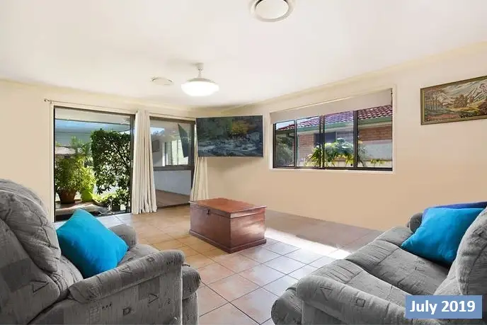 Second view of Homely house listing, 21 Peter Parade, Mermaid Waters QLD 4218