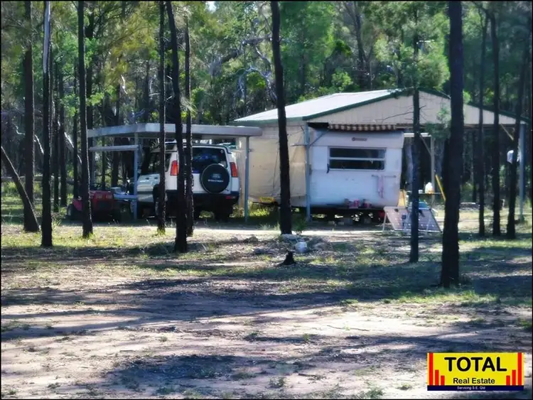 Rosella Avenue, The Pines QLD 4357