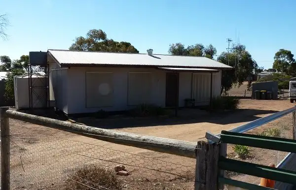 Second view of Homely house listing, 1 Wallaroo Terrace, Tickera SA 5555