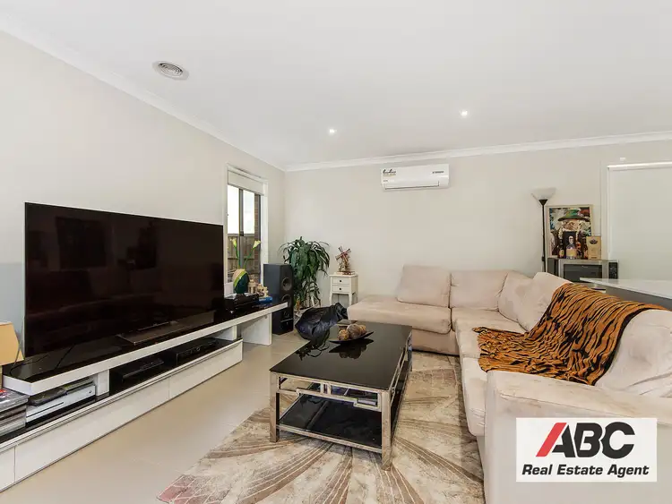 Fourth view of Homely house listing, 6 NUTMEG PARADE, Manor Lakes VIC 3024