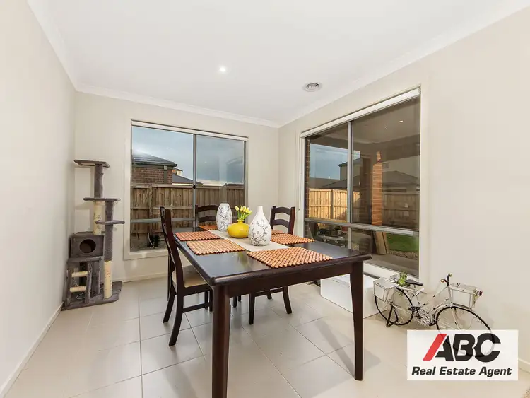 Fifth view of Homely house listing, 6 NUTMEG PARADE, Manor Lakes VIC 3024