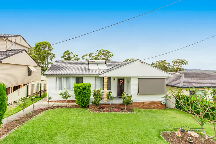 7 Sedgewick Avenue, Edgeworth NSW 2285