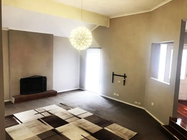 Second view of Homely house listing, 8 Enfield Close, Endeavour Hills VIC 3802