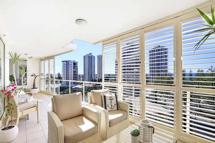 1 Lennie Avenue, Main Beach QLD 4217