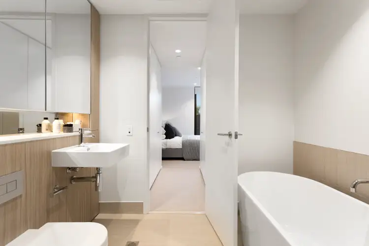 Fifth view of Homely apartment listing, 8D-104/590 Evergreen Mews, Armadale VIC 3143