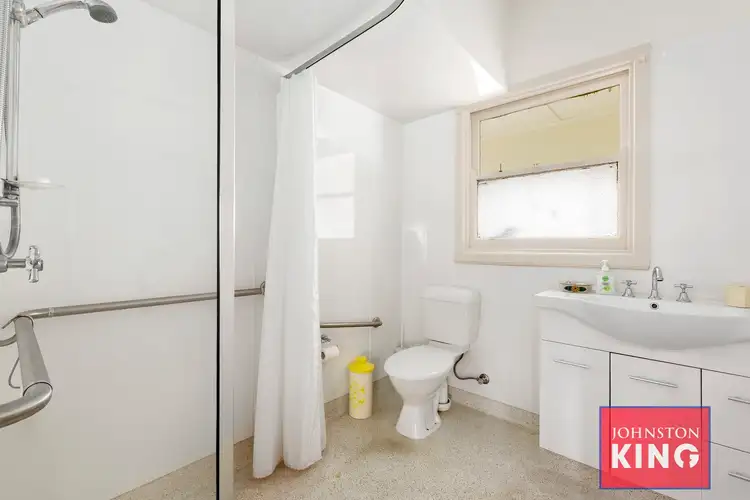 Fifth view of Homely unit listing, 1/10 Florence Street, Glen Waverley VIC 3150