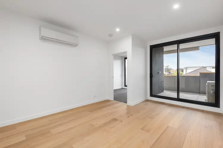 101/360 Moreland Road