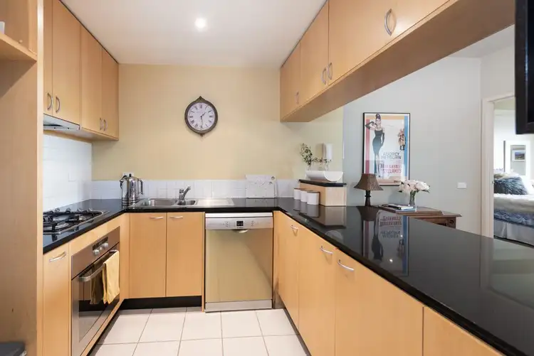 Fifth view of Homely apartment listing, 15/86 Queens Parade, Fitzroy North VIC 3068