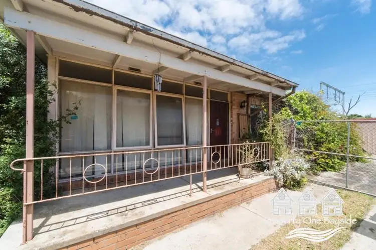 17 Bayside Grove, Seaford VIC 3198