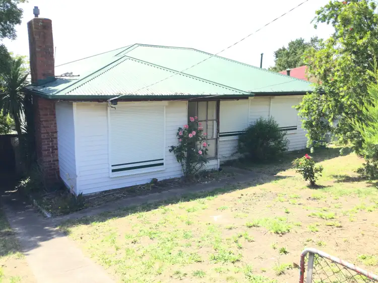 16 Hunt Street, Morwell VIC 3840