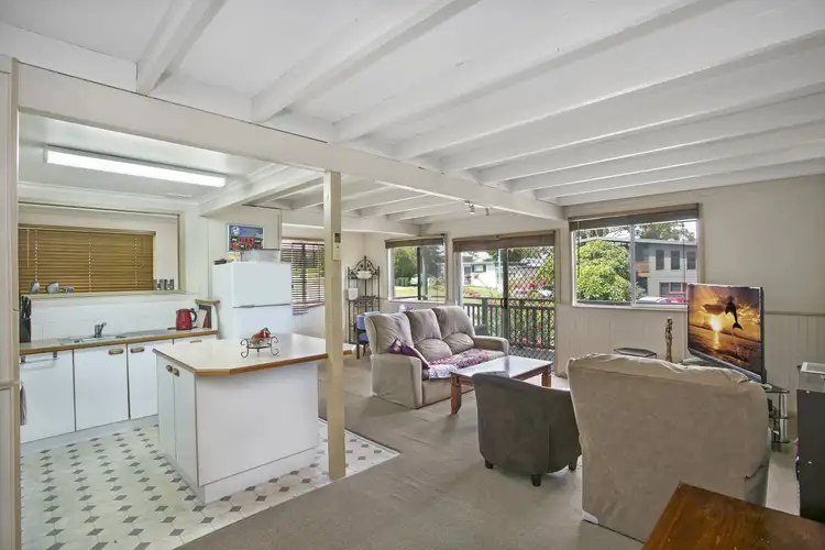 Third view of Homely house listing, 8 Ronda Close, Berkeley Vale NSW 2261