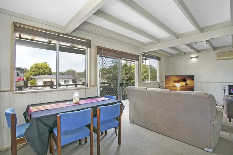 Fourth view of Homely house listing, 8 Ronda Close, Berkeley Vale NSW 2261