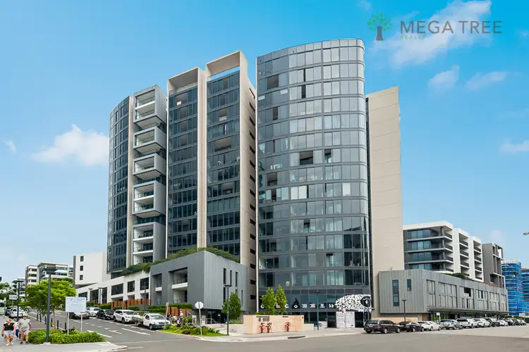 206/10 Burroway Road