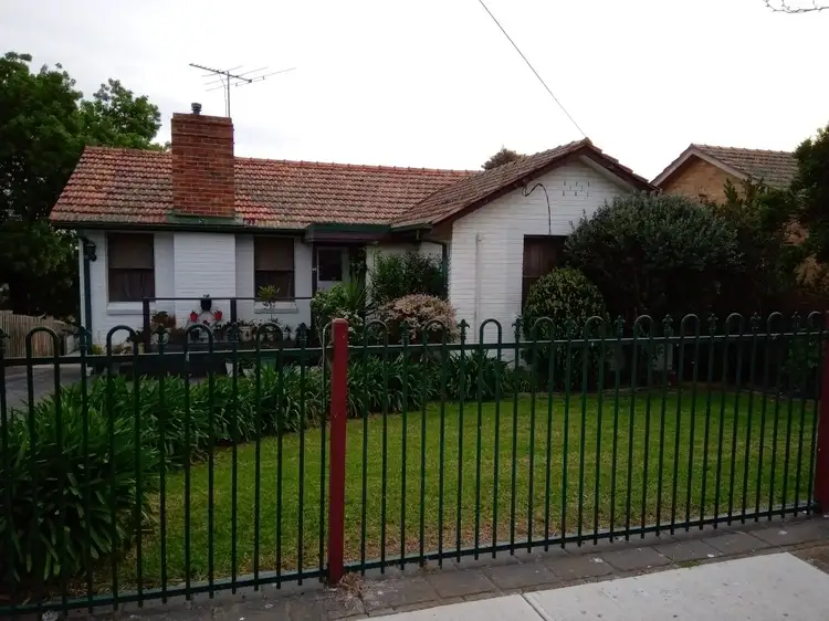 95 Sunset Boulevard, Jacana VIC 3047