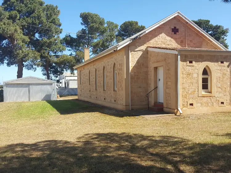 11 McArdle Terrace, Long Plains SA 5501