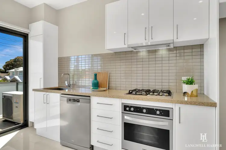Sixth view of Homely house listing, 2/14 Flinders St, Coburg VIC 3058