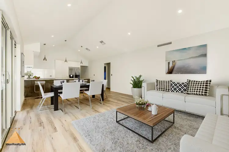 8 Elmton Court, Duncraig WA 6023
