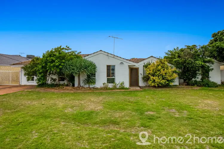 26 Lake Street, Rockingham WA 6168