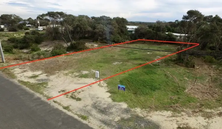 28 Beachcomber Road, Golden Beach VIC 3851