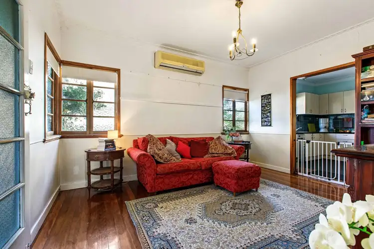 37 Darnley Street, Rocklea QLD 4106