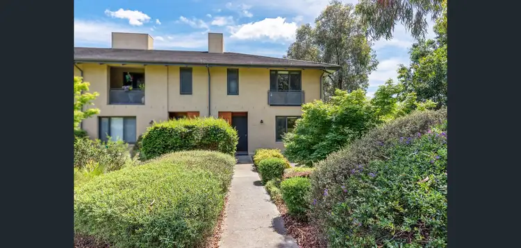34 Oak Court