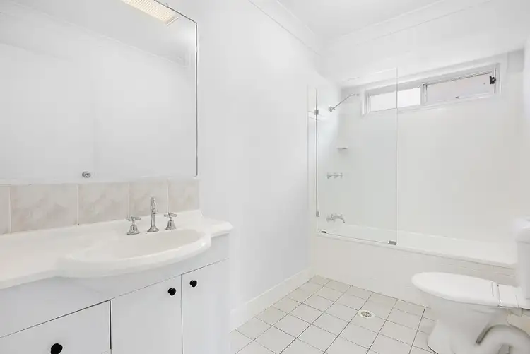 Third view of Homely house listing, 10 Inverness Court, Nerang QLD 4211