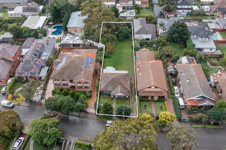 7 Selborne St