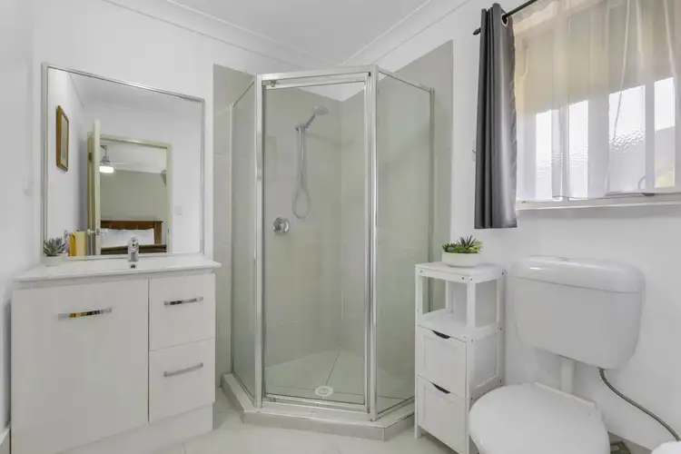 Sixth view of Homely other listing, 1/2 Winchester Crescent, Pimpama QLD 4209