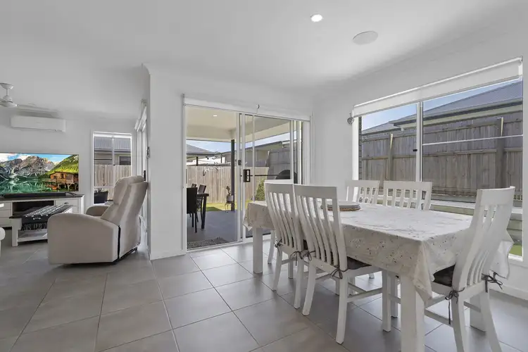Fourth view of Homely house listing, 8 Pisa Court, Waterford West QLD 4133