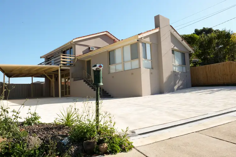 32 Munro Avenue, Mount Waverley VIC 3149