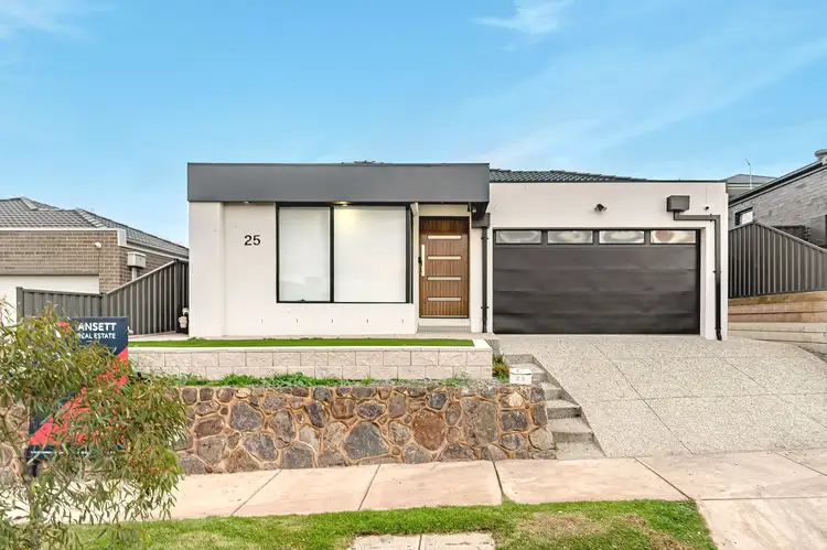 25 Clockwise Street, Greenvale VIC 3059