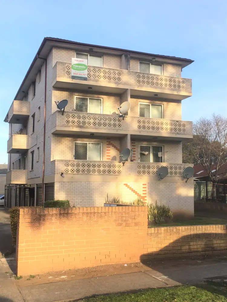 Main view of Homely house listing, 4/15 York Street, Fairfield NSW 2165
